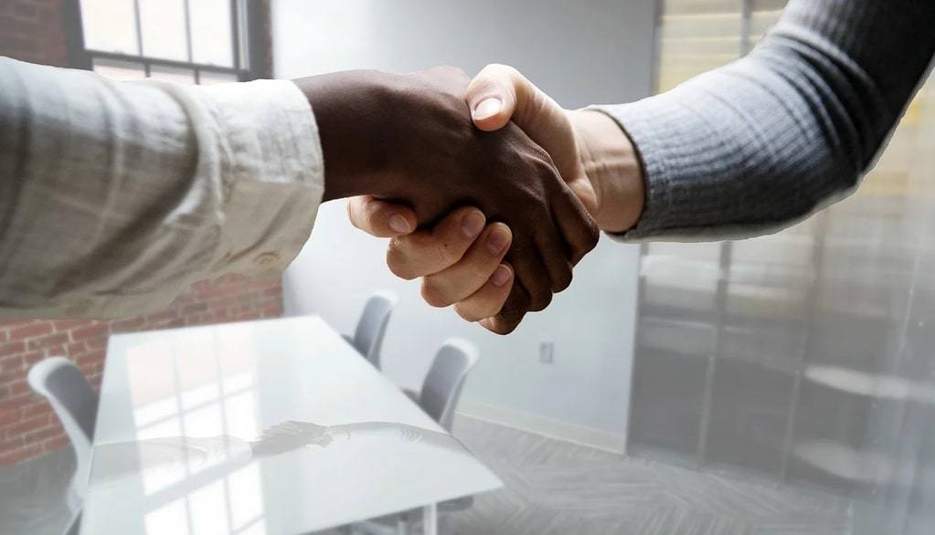 Formations en ligne pour développer ses compétences et sa confiance